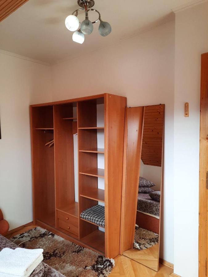 Садиба У Крайлюків 亚列姆切 外观 照片